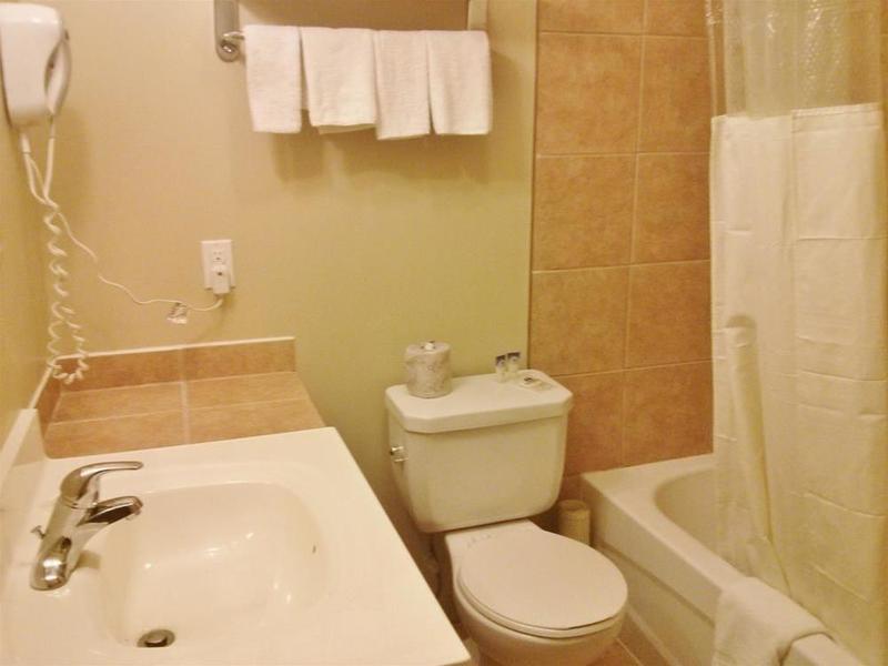 Knights Port Colborne 3*